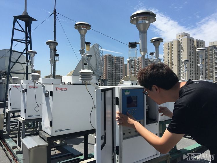 创新传播方式全面报道党的十九大凯发k8国际娱乐首选北京时间(图6) 创新传播方式全面报道党的十九大凯发k8国际娱乐首选北京时间(图6)